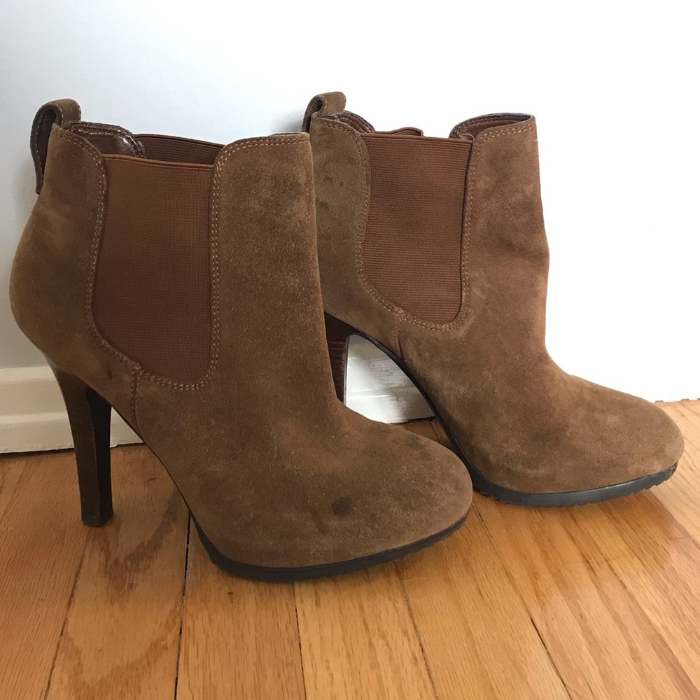 Jessica Simpson Brown Suede Bootie Heels
